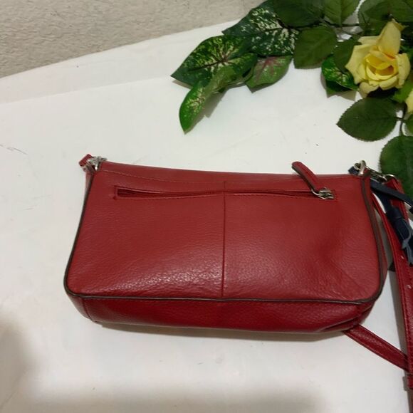 TIGNANELLO Red Pebbled Leather Organizer Shoulder Bag Crossbody Handbag Purse - Picture 4 of 13